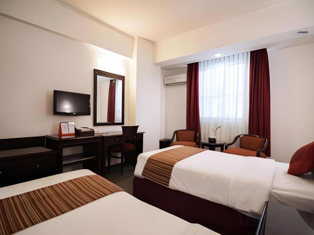 Sofyan Hotel Cut Meutia Джакарта Экстерьер фото