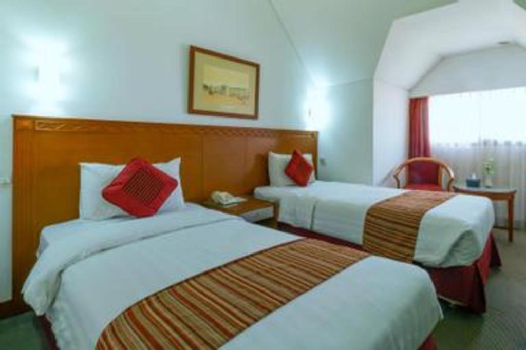 Sofyan Hotel Cut Meutia Джакарта Экстерьер фото